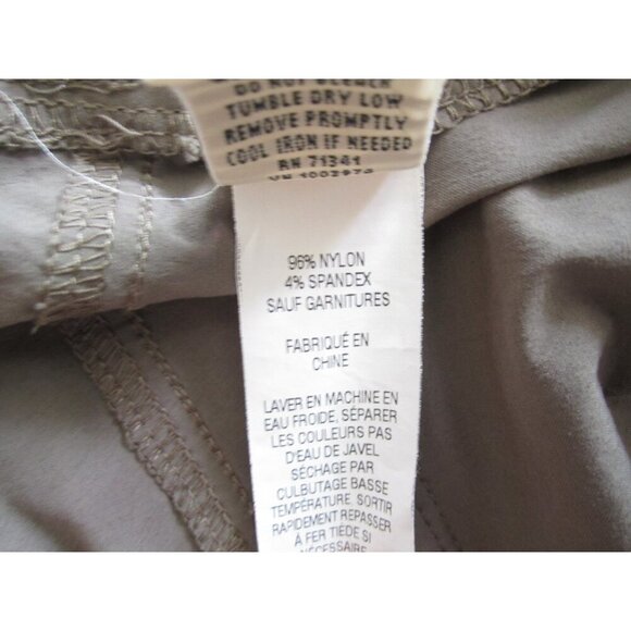 Women's LL Bean Nylon Outdoor Activity Pants Sz 16 Reg (WP298) - Picture 10 of 10